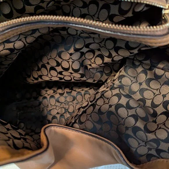 Coach #32221 Madison Carlye Tan Smooth Leather Shoulder Purse Bag - Picture 11 of 16